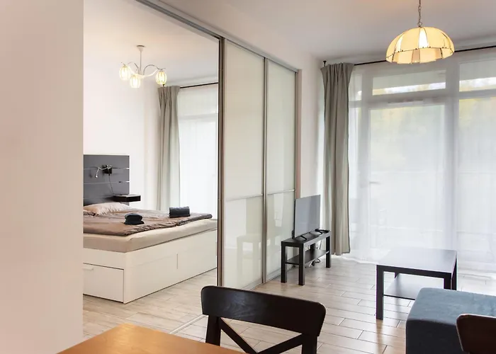 Szyndzielnia Park No 23 # Z Kortem Tenisowym, Rowerownia # Lux # Nestapartmenty Bielsko-Biała